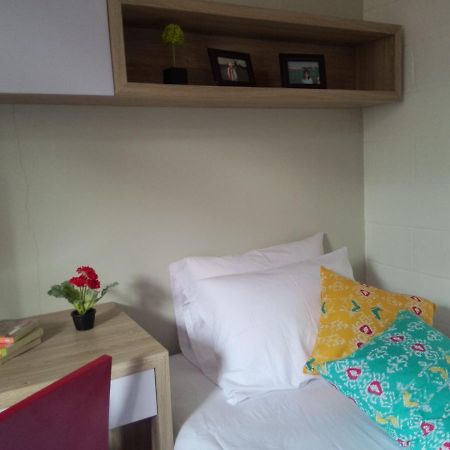 Roemah Kesambi Hotell Cirebon Eksteriør bilde