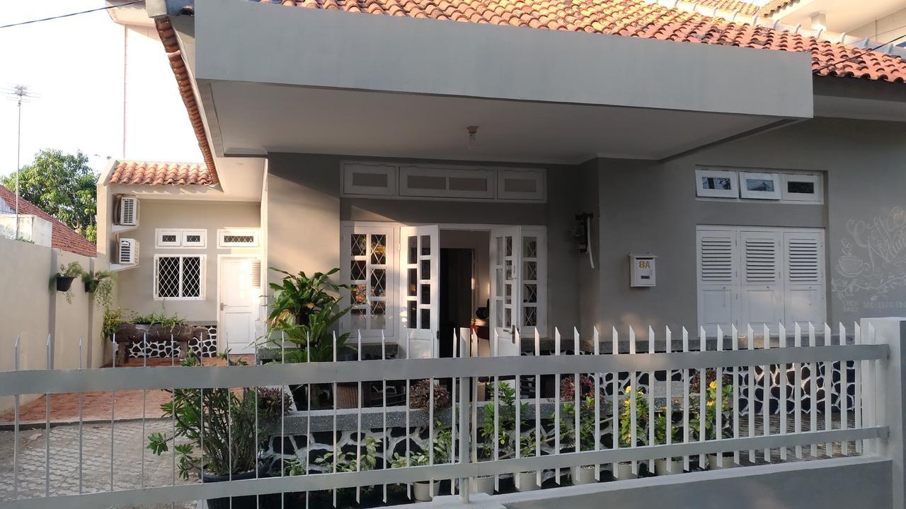 Roemah Kesambi Hotell Cirebon Eksteriør bilde